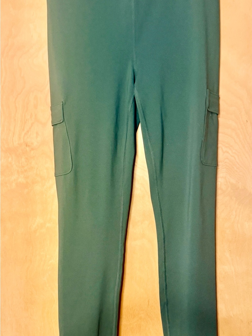 Eddie Bauer Forest Green Cargo Pocket Leggings